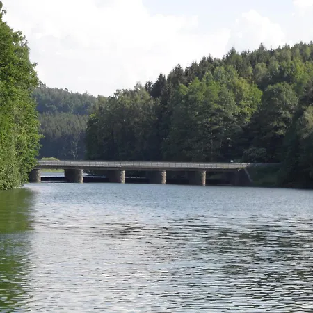 Am Brunnen Merkendorf Цойленрода